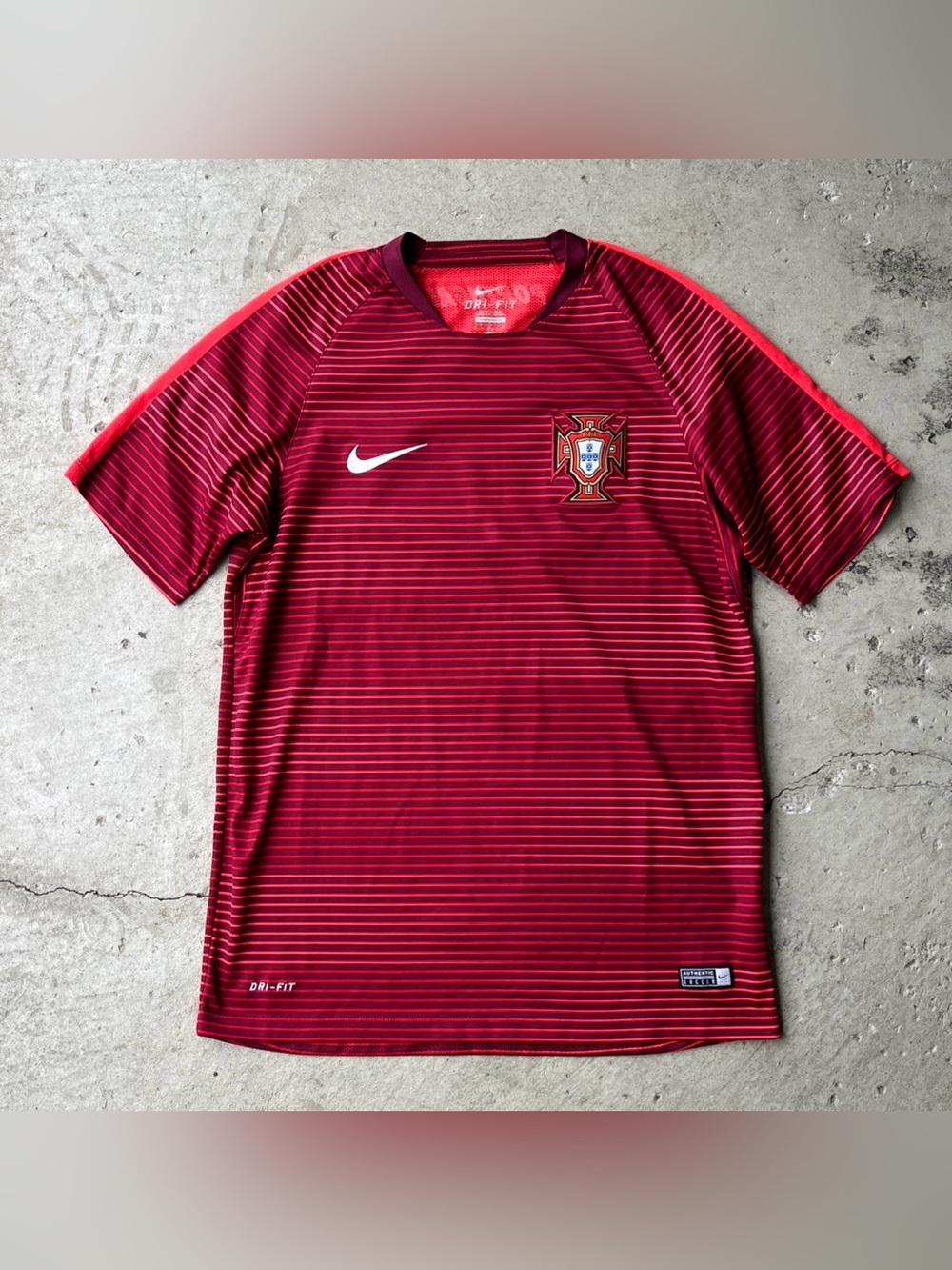 Nike Portugal 2016/2017 Pre Match Soccer Jersey Training Football Shirt Mens M